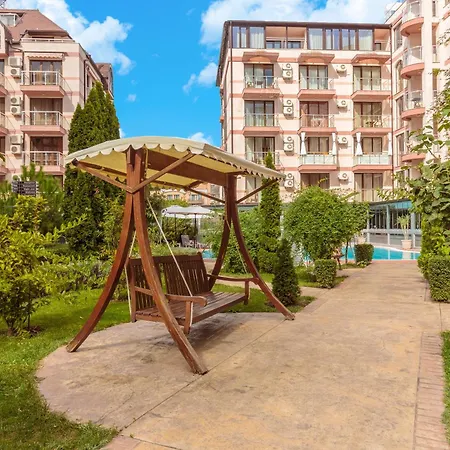 Apartment In Tarsis & Aquapark Slantschew brjag