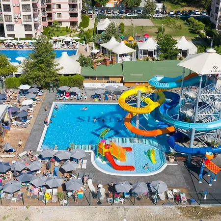 Apartment In Tarsis & Aquapark Slantschew brjag